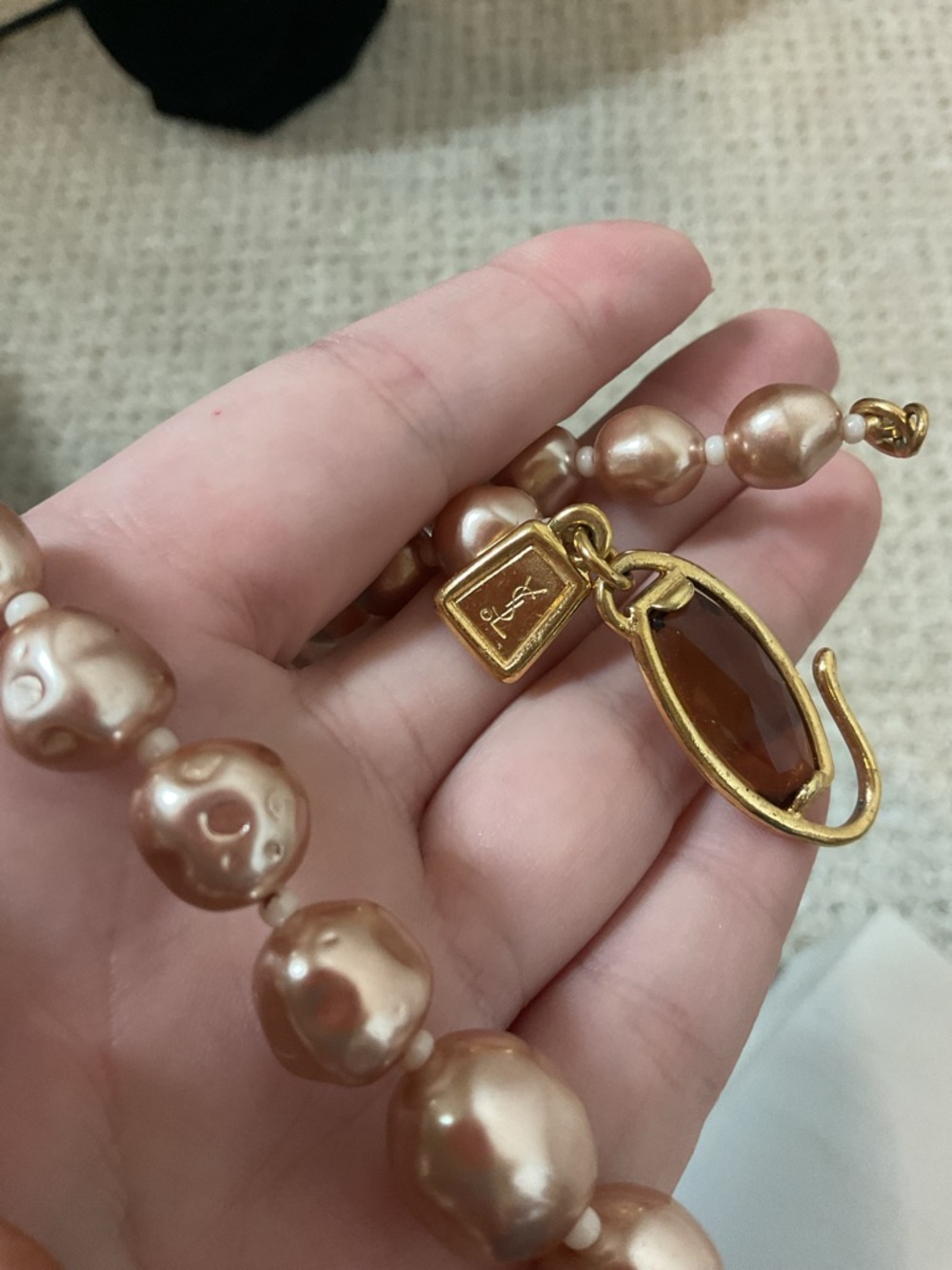 Vintage YSL Yves Saint Laurent Champagne Faux Pearl Graduated Bead Necklace 29” - Picture 9 of 14